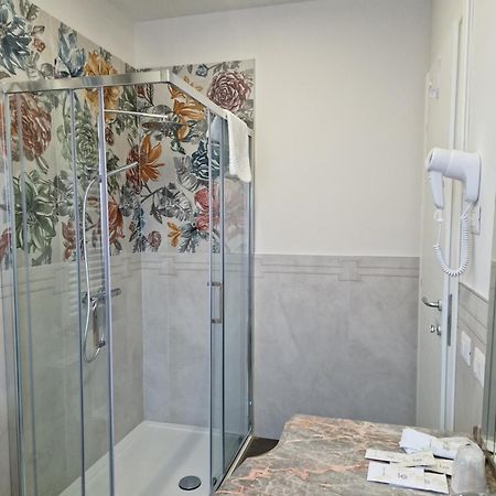 サルソマッジョーレ・テルメCasa Antelamiアパートメント エクステリア 写真
